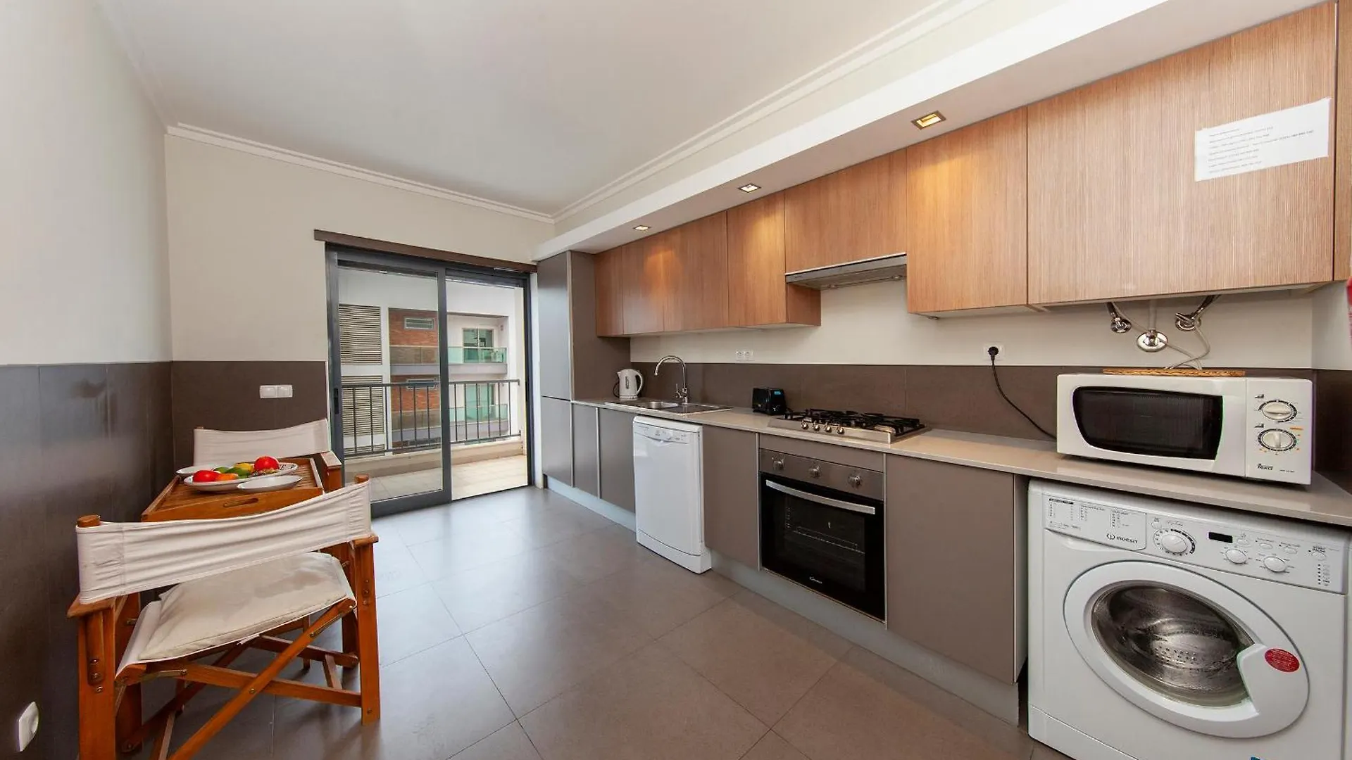 Apartamento B04 - Luxury 2 Bed W Terrace Pool Lagos Portugal
