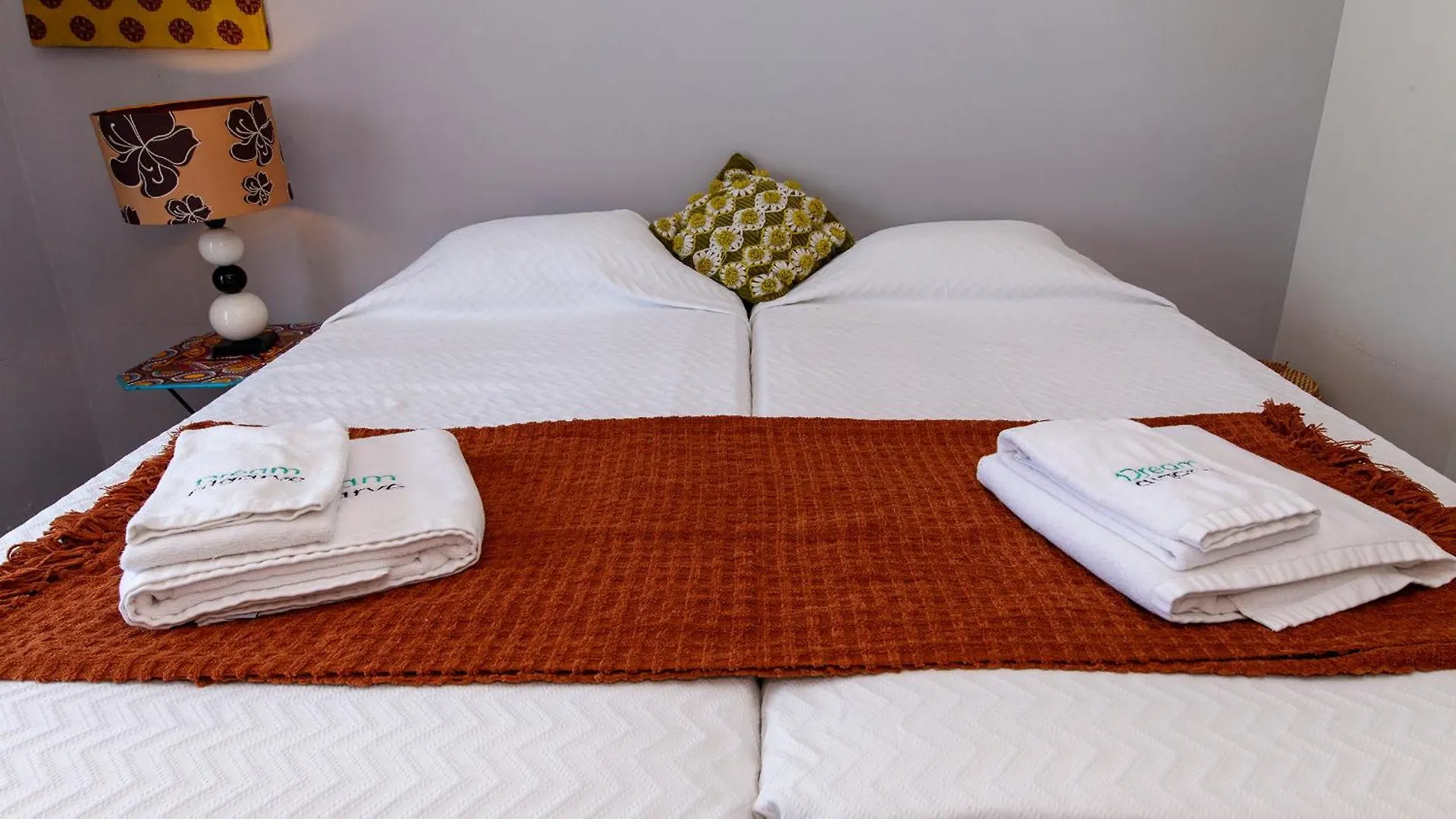 Apartamento B04 - Luxury 2 Bed W Terrace Pool Lagos