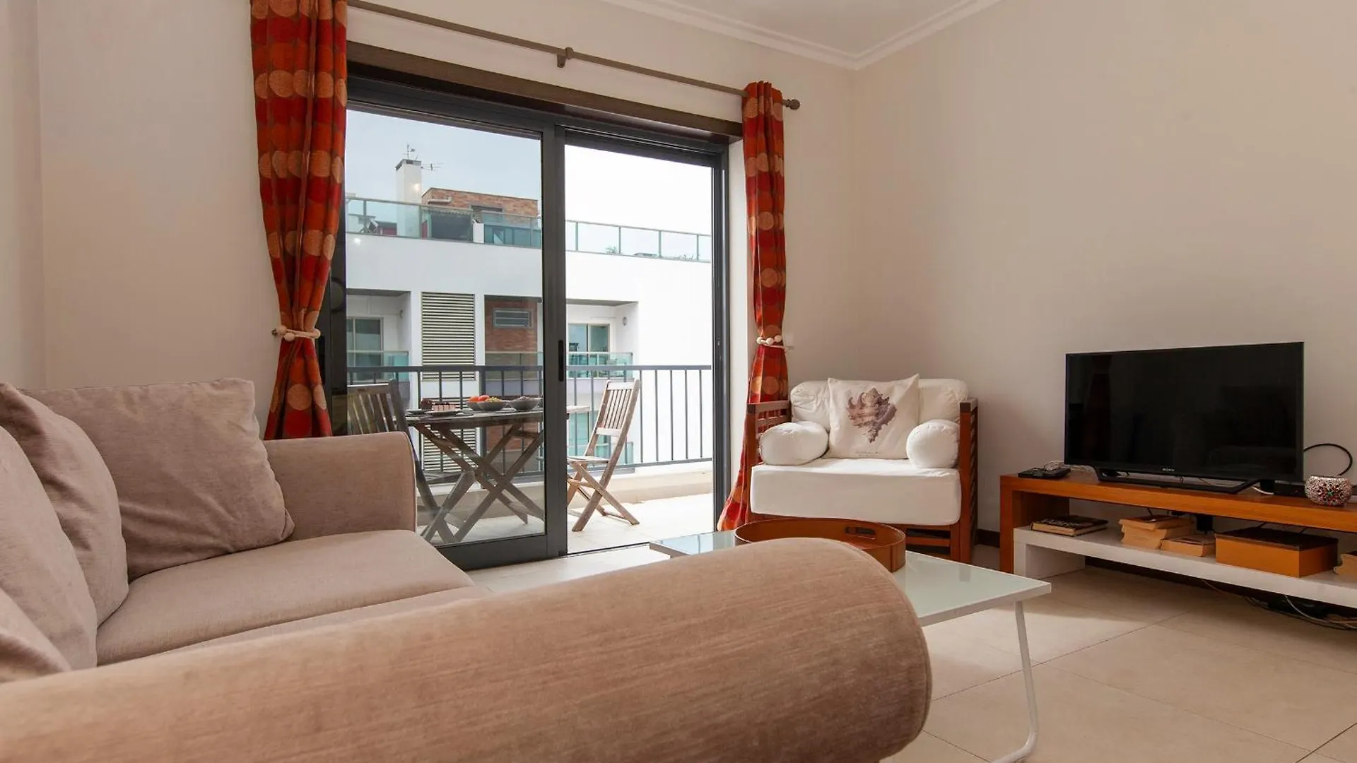 Apartamento B04 - Luxury 2 Bed W Terrace Pool Lagos 0*,