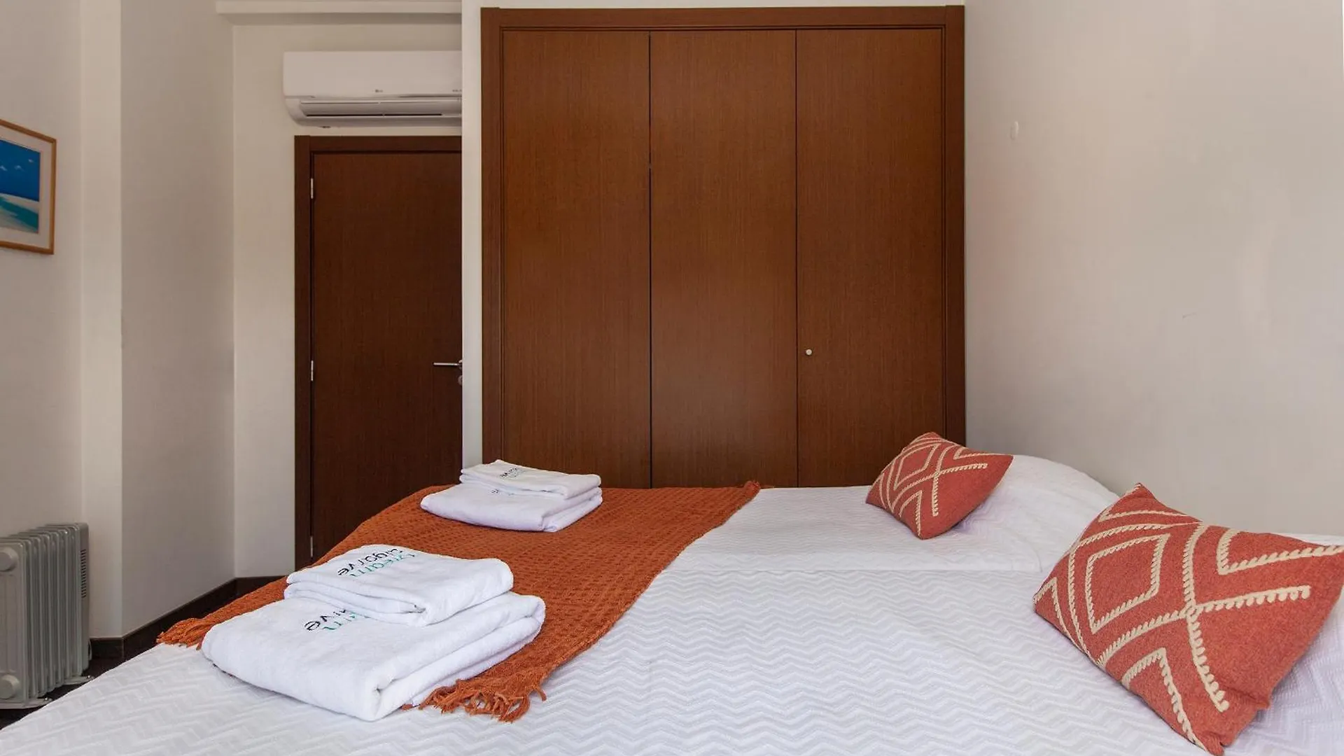 B04 - Luxury 2 Bed W Terrace Pool Apartamento Lagos
